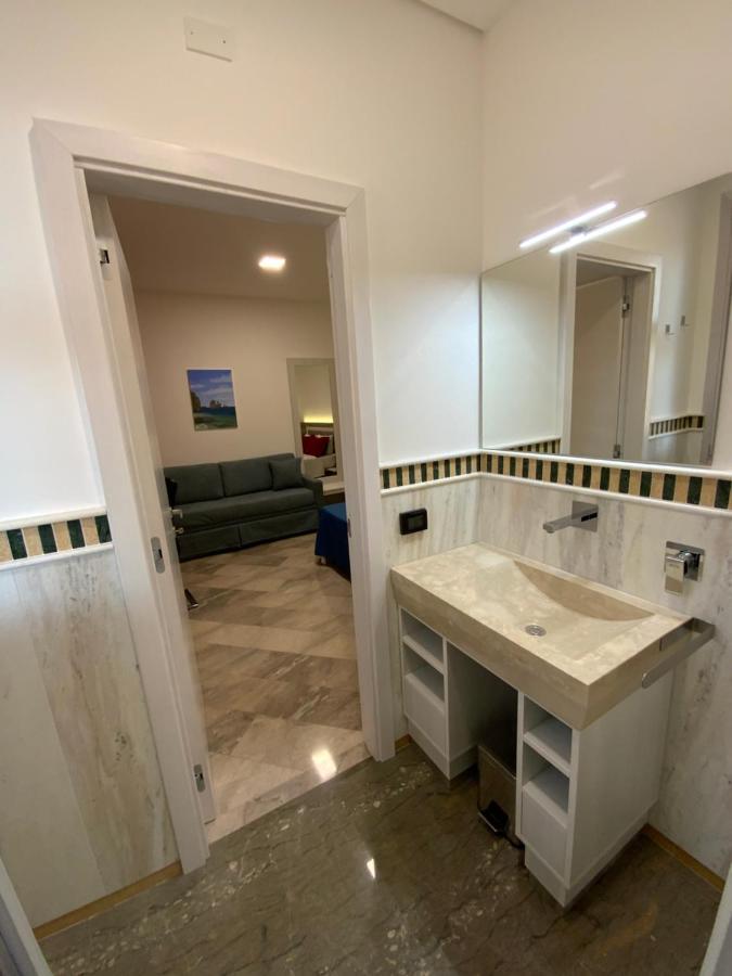 Oasi Nel Deserto Bed & Breakfast Custonaci Bagian luar foto
