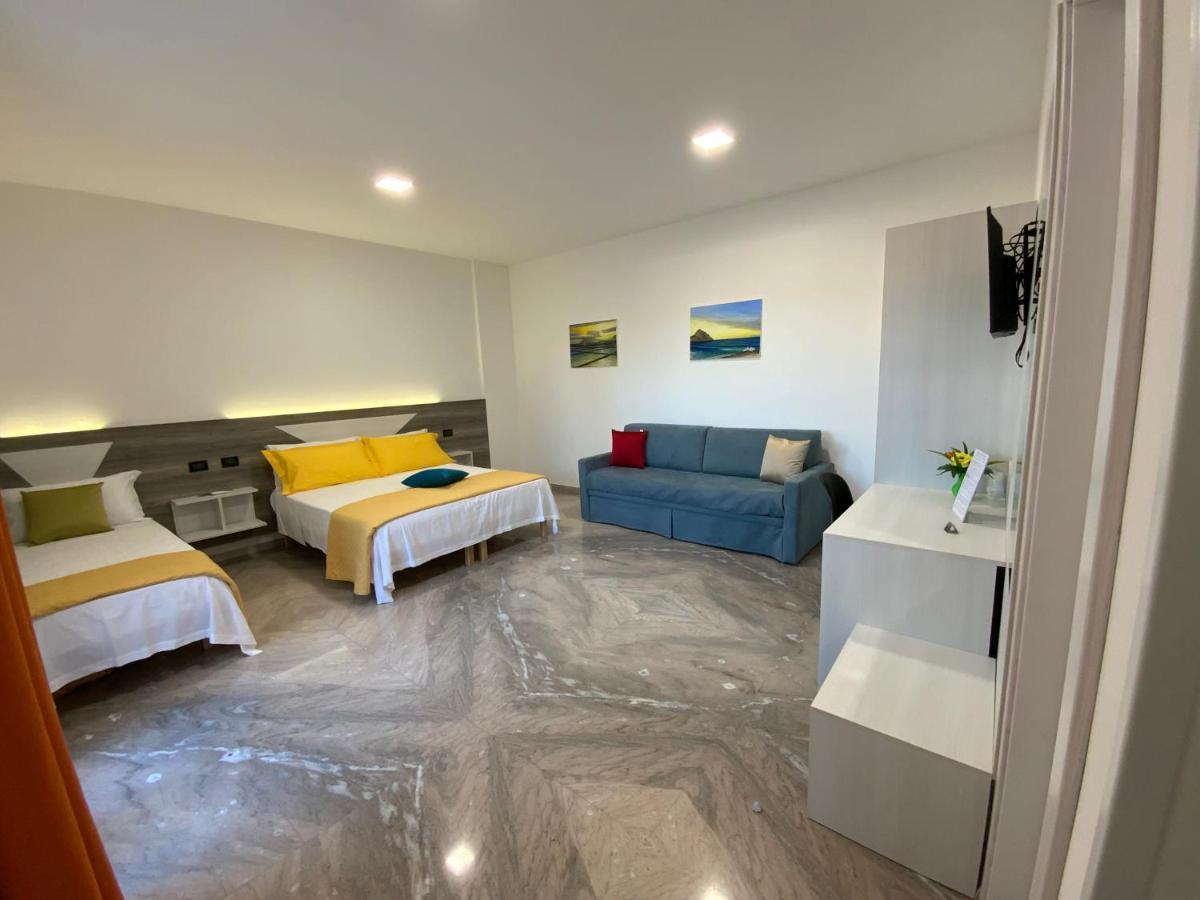 Oasi Nel Deserto Bed & Breakfast Custonaci Bagian luar foto