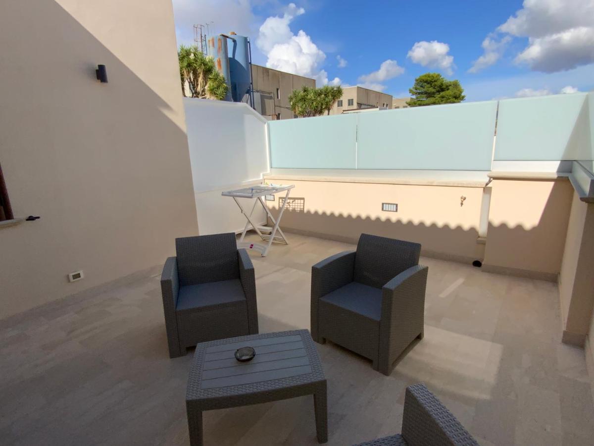 Oasi Nel Deserto Bed & Breakfast Custonaci Bagian luar foto